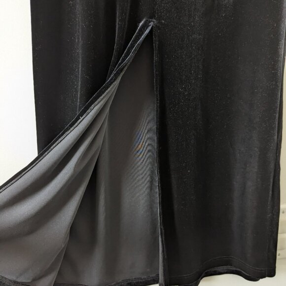Black Maxi Dress Scoop Neckline Soft Stretch Fabric - Size 9 Velvet - Picture 4 of 4